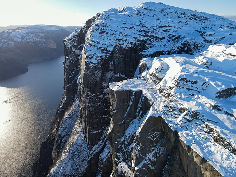 Winter Preikestolen - TurCraft.com